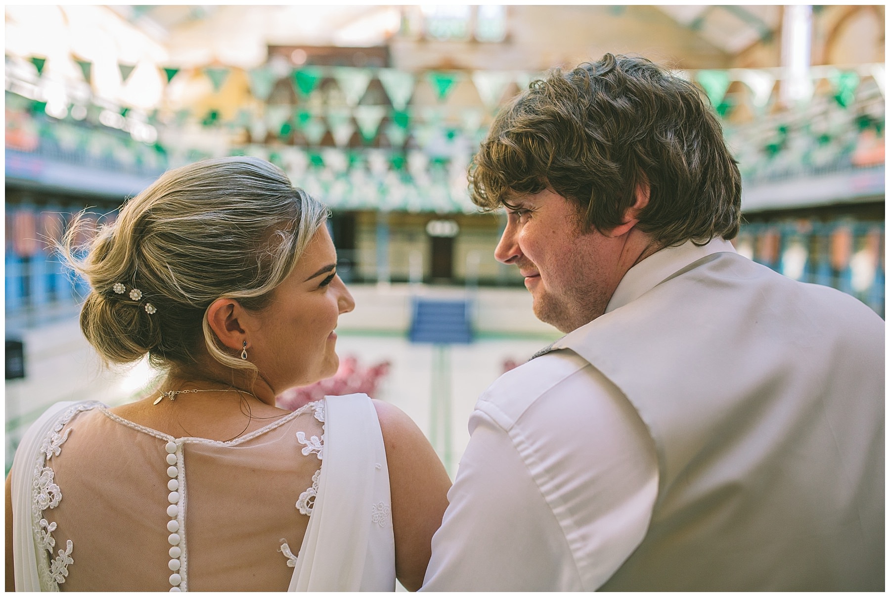 Husband and Wife share a moment at Victoria Baths