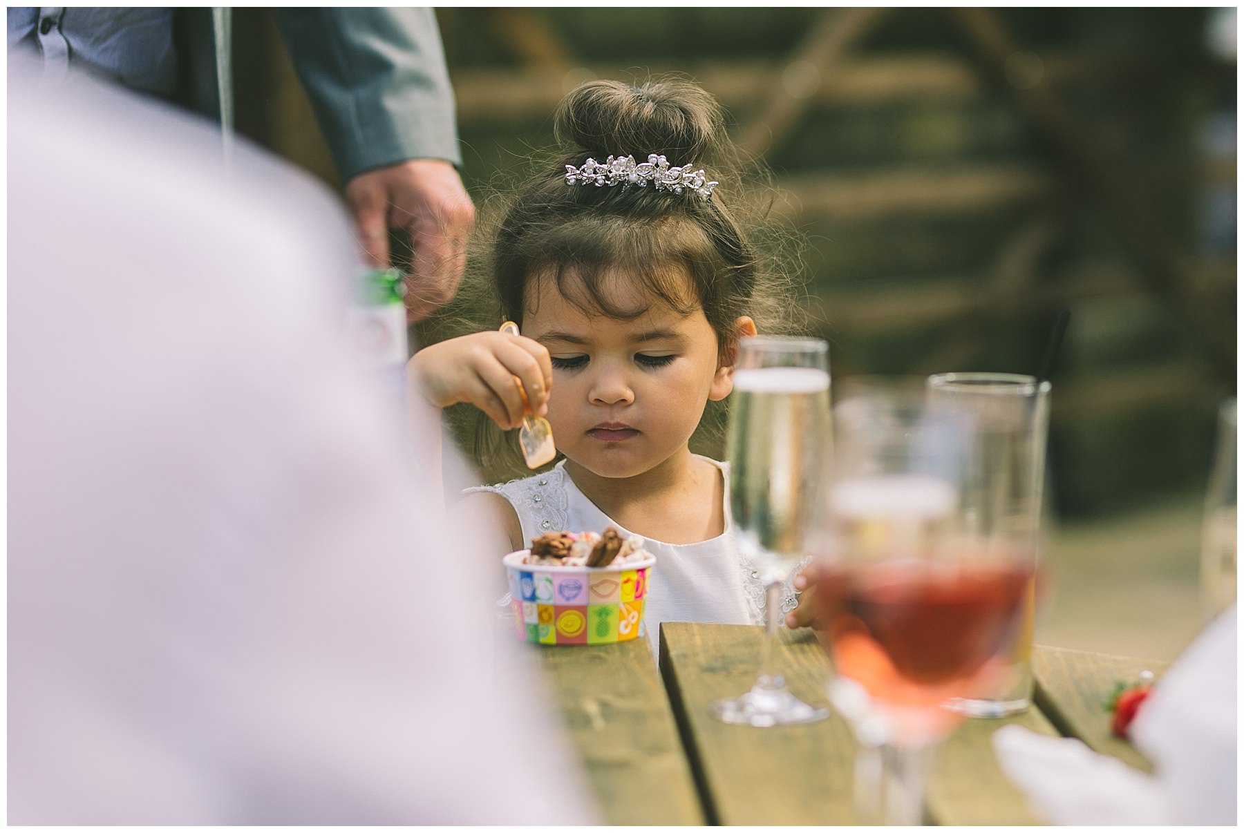 Children and ice cream at wedding