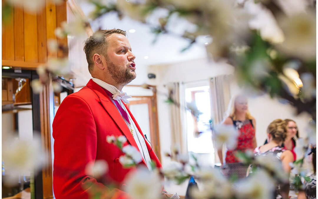 The Role Of A Wedding Toast Master